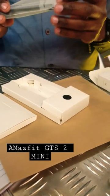 Unboxing Amazfit GTS 2 Mini смотреть онлайн