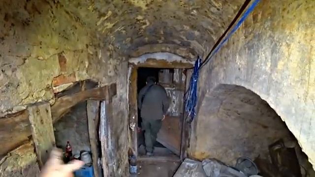 ✅Нашли БУНКЕР и НЕТРОНУТЫЕ дома в Чернобыльском лесу! Ставим ЛОВУШКИ на медведя и прочую дичь смотреть онлайн