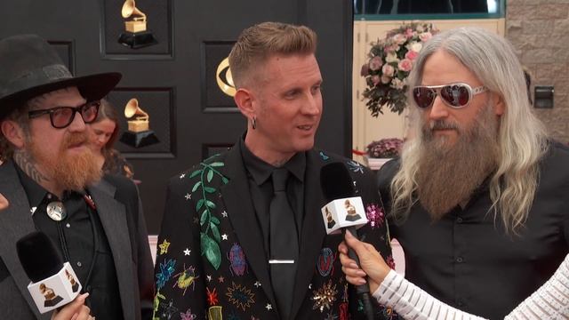 MASTODON Red Carpet Interview | 2022 GRAMMYs смотреть онлайн