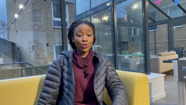 Can you work to pay your tuition fees as an international student in the UK? смотреть онлайн