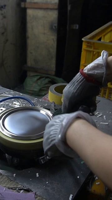 Discover SINREEN: Grinding the bottom of the kettle смотреть онлайн