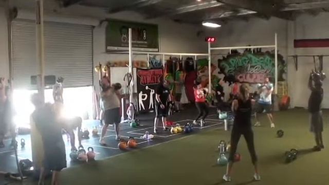 BOLT Kettlebell Sport Workout at Long Beach Kettlebell Club смотреть онлайн