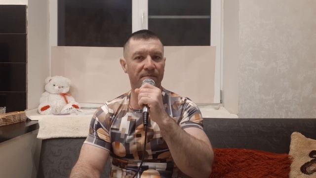 Натали.Григорий Лепс отдыхает,а дядя Миша поет.Караоке вечером на кухне. смотреть онлайн