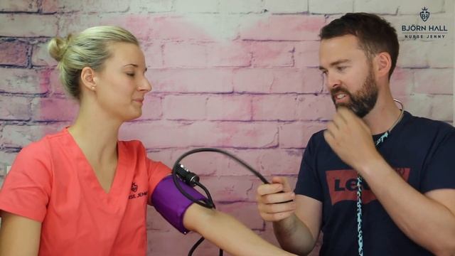 Teaching Chris How To Take A Manual Blood Pressure смотреть онлайн
