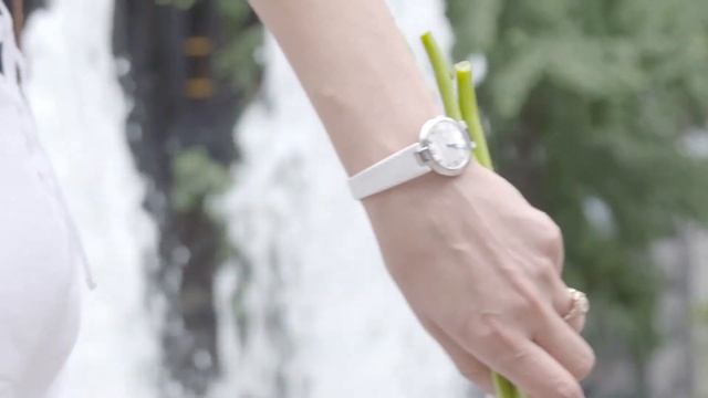 RAYMOND WEIL | Introducing Shine Etoile Watch Repetto Partnership смотреть онлайн