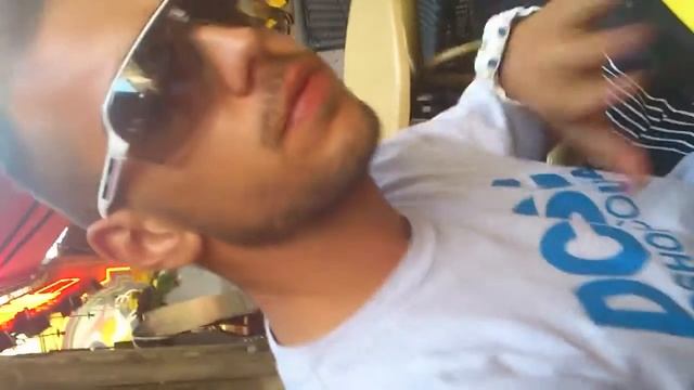 Poty en Delirium Village смотреть онлайн