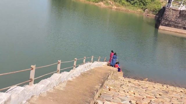 ଆସନ୍ତୁ ବୁଲିବା ଦଣ୍ଡାଧାର II Dandadhar Dam, Dhenkanal | Best Picnic Spot | #rakeshvlogs II #DRON_VIEW смотреть онлайн