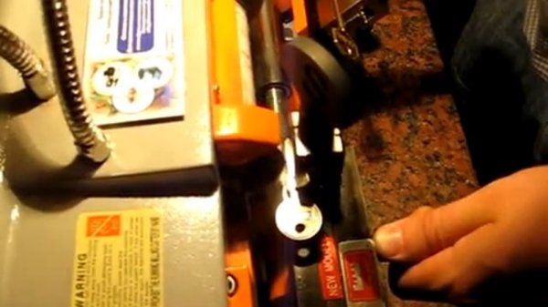 Изготовление английского ключа на станке 100 e