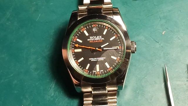 Replica Rolex Milgauss. What's Inside? смотреть онлайн