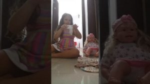 mostrando objetos Da Minha boneca nova😚😚😚😍😍🤗🤗