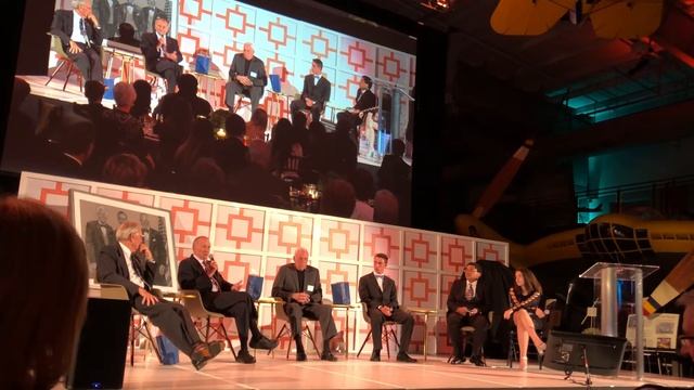 Astronaut Panel - Back to Space Gala 2018 смотреть онлайн