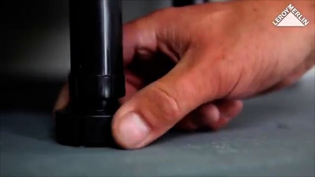 Cum se montează dulapurile de bucătărie. Tutorial Video Leroy Merlin смотреть онлайн