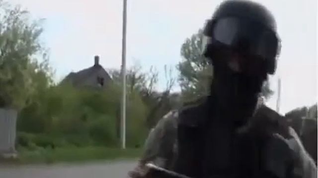 Новое Штурм блокпоста в Малиновке Ситуация в Славянске 24 04 2014 смотреть онлайн