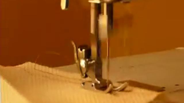 CONVERTIBLE WHITE 510 SEWING MACHINE смотреть онлайн