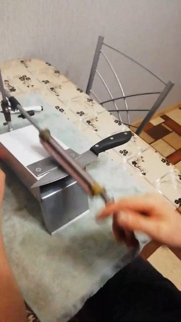 Станок для заточки ножей с провальным углом. смотреть онлайн