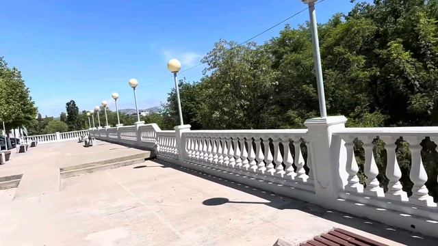 Новороссийск, прогулка до Южного рынка. 08.05.2024 смотреть онлайн