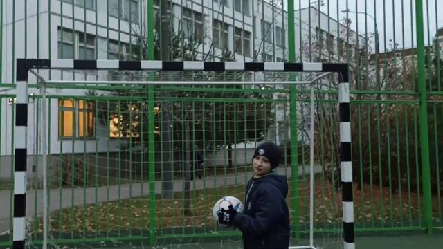 24 часа футболисты (2 часть) смотреть онлайн