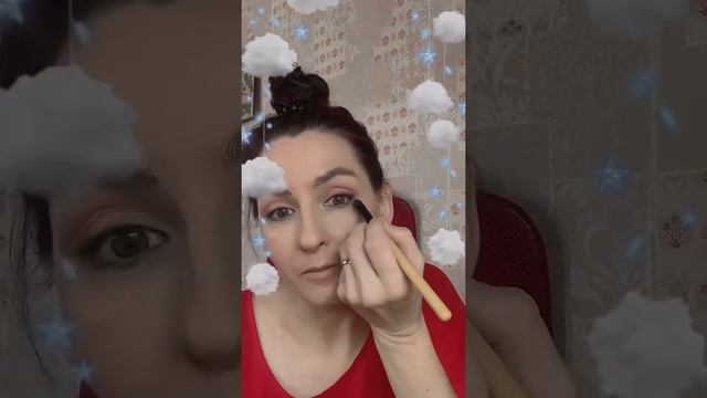 Макияж за 4:47 секунд 😂💯🙏 смотреть онлайн
