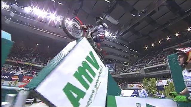 2009 SPEA FIM Indoor Trial World Championship - Madrid (SPA) смотреть онлайн