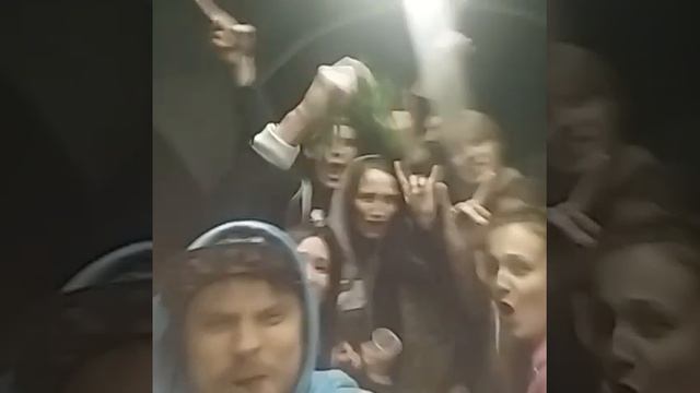 Белые бабы сосут лучше чёрных! смотреть онлайн