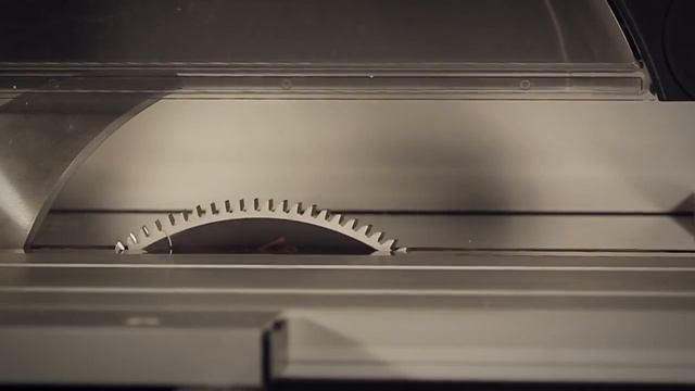 Griggio UNICA SAFE a panel saw with an innovative safety device смотреть онлайн