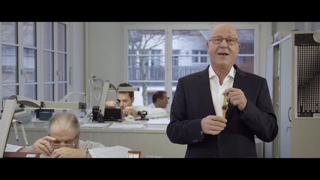 Oris Seasons Greetings 1m 37s HD 2015 Original 4952 смотреть онлайн