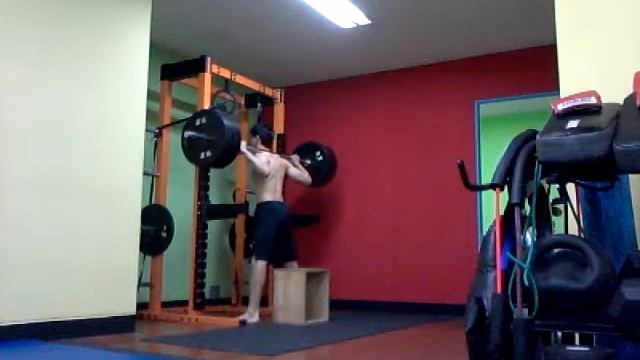 108 kg Box squat practice смотреть онлайн