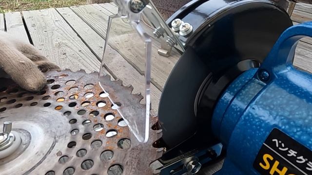 新興製作所 シンコー ベンチグラインダー SHG-150 　　　　　　　　　　草草刈り　チップソーやドリルの刃を研ぐ！ смотреть онлайн