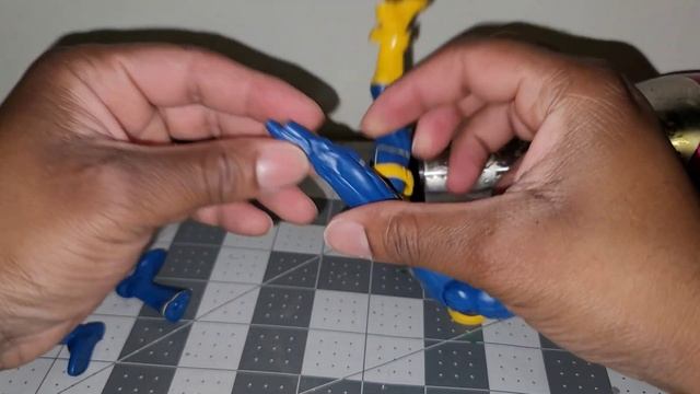 How to take apart a Marvel Legends action figure with a hair dryer смотреть онлайн