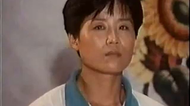 North Korean Propaganda - Marathon Runner смотреть онлайн
