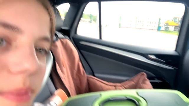Наша перша подорож на новій МАШИНІ Настя на ДАЧІ Влог My Family Life смотреть онлайн