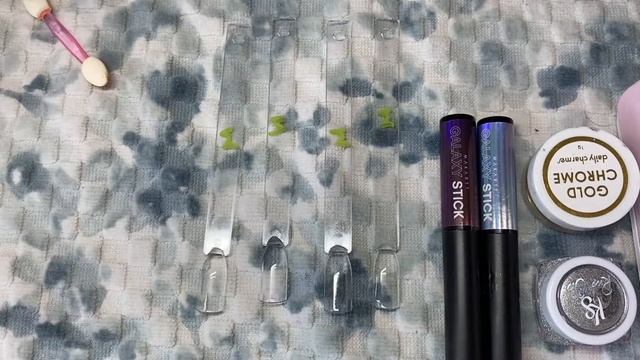 Pass or Stash 2 Daily Charme Chrome Gel vs Makartt No Wipe Top Coat and Kiara Sky No Wipe Top Coat. смотреть онлайн