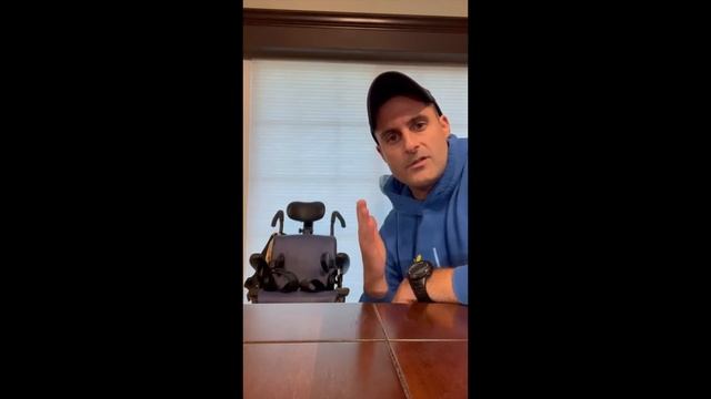 SKS Be Strong with Eric Kelly смотреть онлайн
