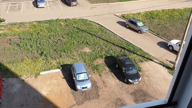 Весь день пью, гуляю. Кладу асфальт. смотреть онлайн