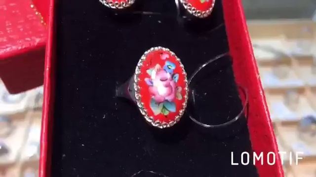 Серебряный комплект с финифтью Серьги 1765 Кольцо1260, 18,5р р смотреть онлайн