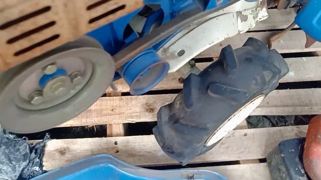 MUA SƯỜN TẶNG MÁY VỀ GẮNG HONDA CỐT THẲNG ISEKI KC 320 NÔNG CƠ TẤN TRUNG смотреть онлайн