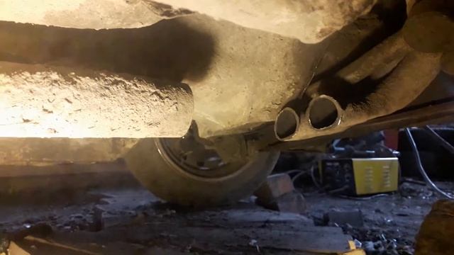 "Раздвойный выхлоп". смотреть онлайн