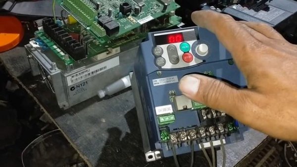 setting inverter fuji frenic mini