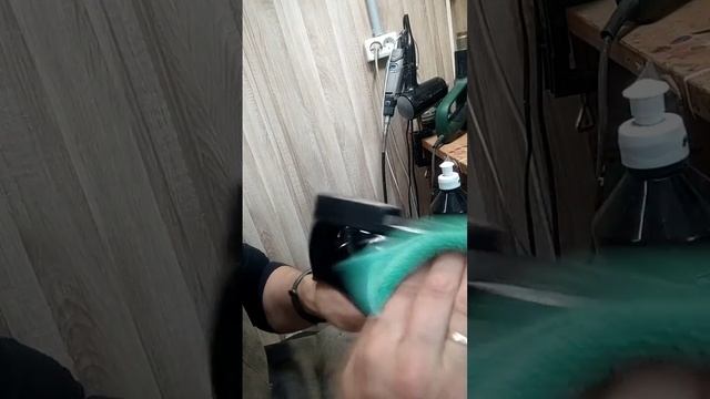 How to clean Patent Leather // How to remove scuffs on Patent Leather in two minutes смотреть онлайн