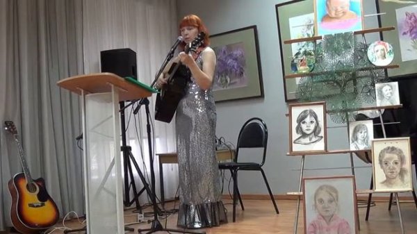 Валентина Гай в библиотеке им  Горловского