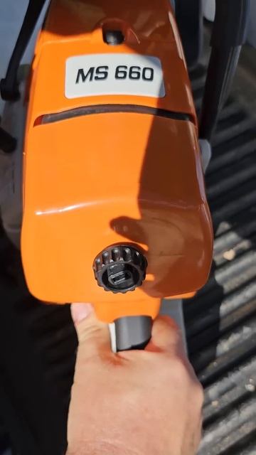 Little trick will save your shoulder, 660 chainsaw. смотреть онлайн