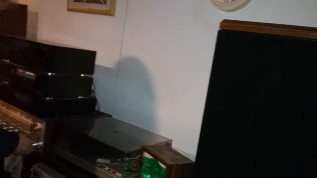 Overjoyed with the Fisher Speakers смотреть онлайн