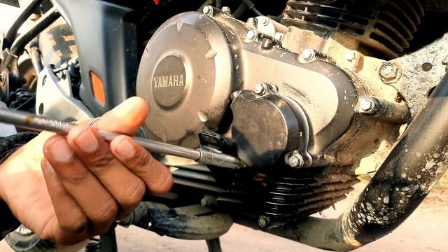 😱 MOTUL 4T 5100 15W-50||YAMAHA FZ3.0 FULL SERVICE AT HOME||PROBLEM SOLVED||JUST AT 1000 💰 смотреть онлайн
