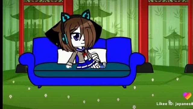 Gacha Club Вероника поспала и через час она снова может ходить бегать и прыгать смотреть онлайн