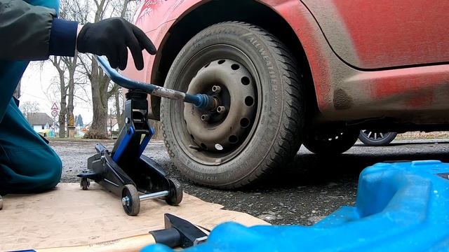 Как открутить гайку ступичного подшибника смотреть онлайн