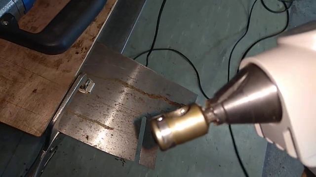 Elektricke noznice na plech Narex EN 35 B/B vs. Protool NBP 20E смотреть онлайн