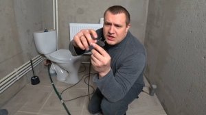 Поставили унитаз в доме и радуются, много ли нужно для счастья