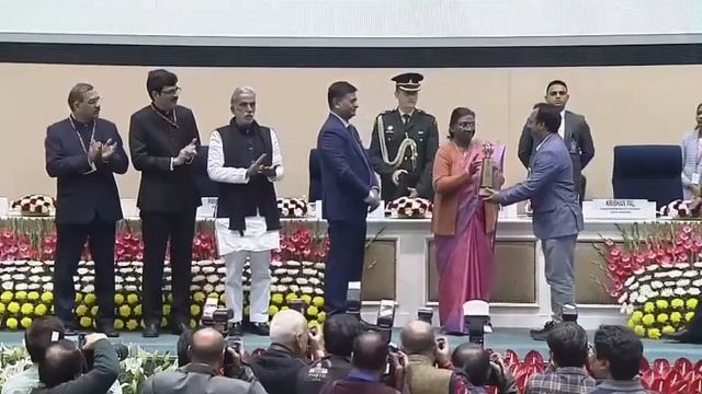 Samsung Washing Machine Model WA70BG4441BY Won The Most Energy Efficient Award in India смотреть онлайн