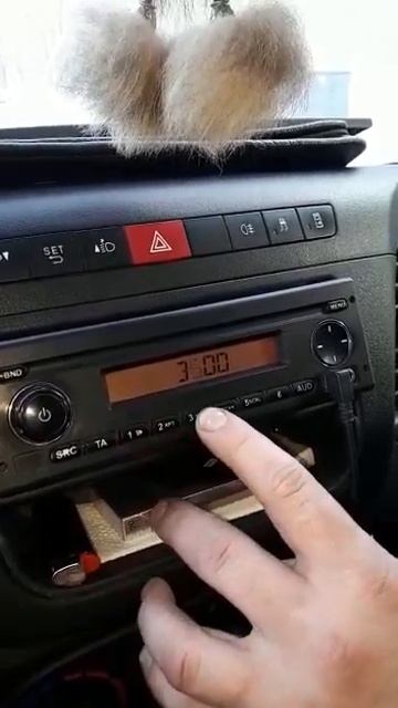 Код магнитолы Iveco. Как разблокировать магнитолу Ивеко ? смотреть онлайн