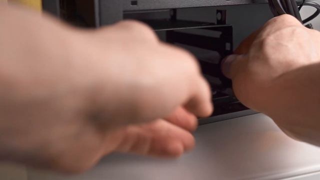 Cooler Master Silencio S400 - Minimalist mATX Case смотреть онлайн